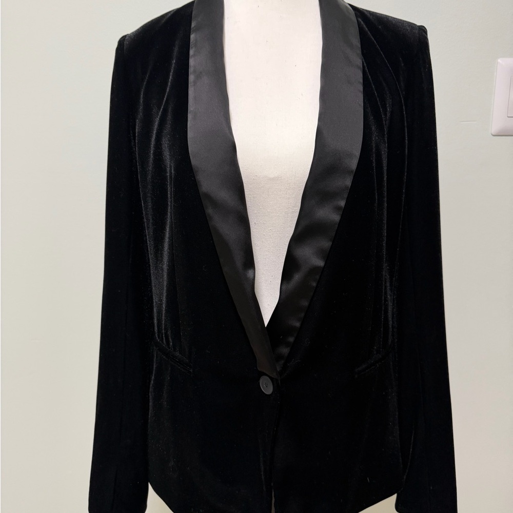 Bailey 44 Black Velvet Blazer with Satin Lapel